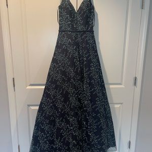 Size 6 Navy and mint Prom dress.